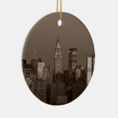 Sepia New York City Skyline Keramisch Ornament (Rechts)