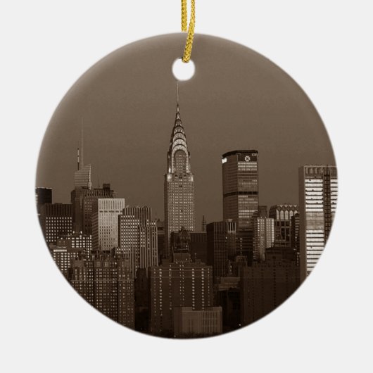 Sepia New York City Skyline Keramisch Ornament (Voorkant)