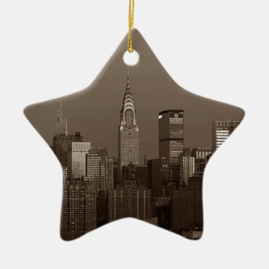 Sepia New York City Skyline Keramisch Ornament (Voorkant)