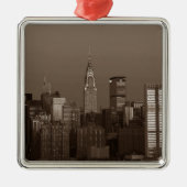 Sepia New York City Skyline Metalen Ornament (Voorkant)