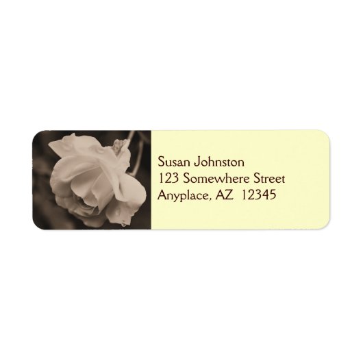 Sepia Rosebud Raindrops Flower Address Label (Voorkant)