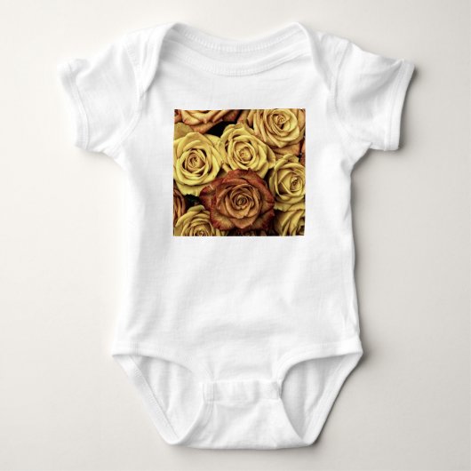 Sepia Tinted Rozen Romper (Voorkant)