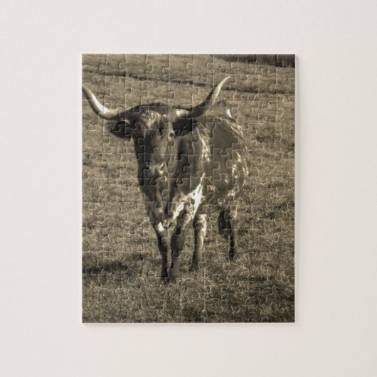 Sepia Tone Brown and White Longhorn Bull Legpuzzel (Verticaal)