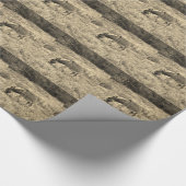 Sepia Tone Donkey in een veld. Cadeaupapier (Hoek)