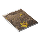 Sepia tone Yellow wildbloemen Notitieblok (Schuin)