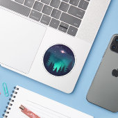 Sereen bos onder een kosmische gloed sticker (Laptop met iPhone)