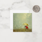 Sereen & verfijnd: minimalistische lieveheersbeest notitiekaartje (Voorkant / Achterkant in situ)