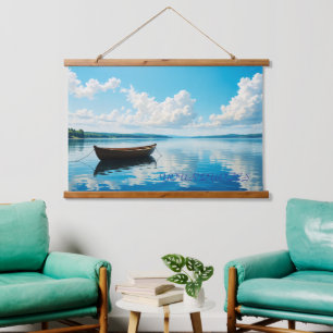 Seren landschapsbeeld van een meer met houten roei hangend wandkleed