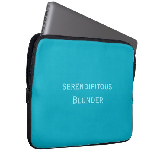 Serendipitous Blunder Electronics Bag Laptop Sleeve (Voorkant Rechts)