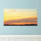 Serene Avondhemel Boven Velden Canvas Afdruk (Insitu (Houten vloer))