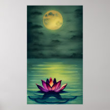 Serene Beauful Lotus Flower en Full Moon