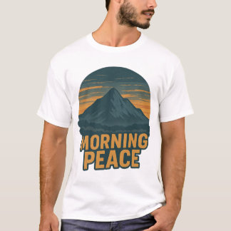 Serene Bergzonne Retro Embleem T-shirt