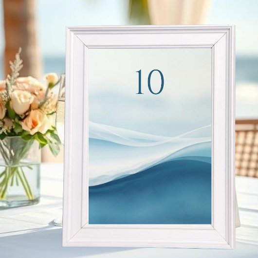 Serene Blauwe Strand Bruiloft Tafel Nummers Kaart