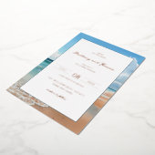 Serene Blauwe Strandgolven Folie Uitnodiging (Gedraaid)