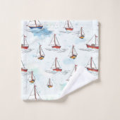 Serene Blue Red Sailing Boats op Zee Pattern Bad Handdoek (Wasdoekje)