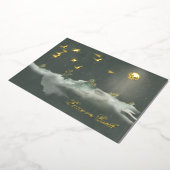 Serene en elegante vliegende vogels in het maanlic folie feestdagenkaart (Gedraaid)