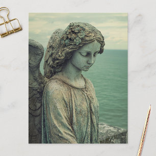 Serene engelbeeld met patina briefkaart