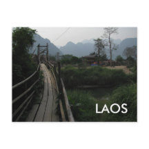 Serene Laos-gebergte, rivier, brug in Zuidoost-Azi