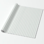 Serene Mint Minimalistische Strepen Cadeaupapier (Uitgerold)