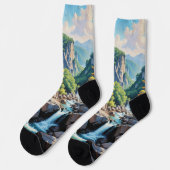 Serene Mountain Waterval Landschap Sokken (Links)