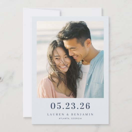 Serene Pastel Romantische Foto Save The Date (Voorkant)