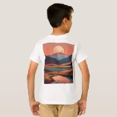 Serene Peaks: een minimalistisch landschap T-shirt (Achterkant volledig)