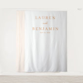 Serene Perzik Minimalistische Lijnen Wandkleed (Voorkant)