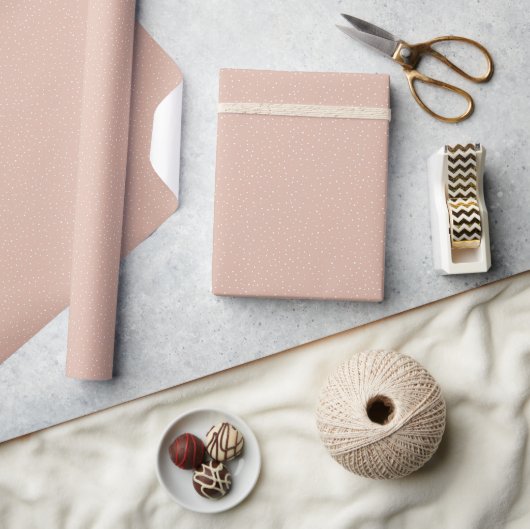 Serene Perzik Minimalistische Stip Cadeaupapier (Crafts)