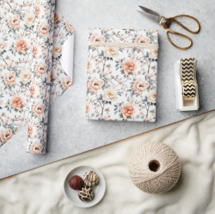 Serene Perzik Waterverf Bloemen Cadeaupapier