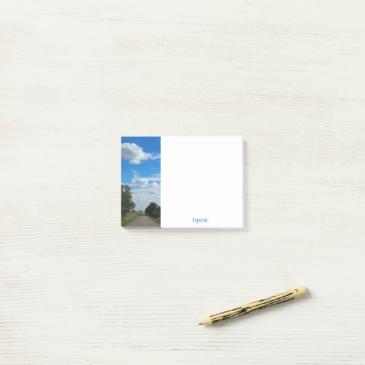 Serene Prairie Road Post-it® Notes (Op bureau)
