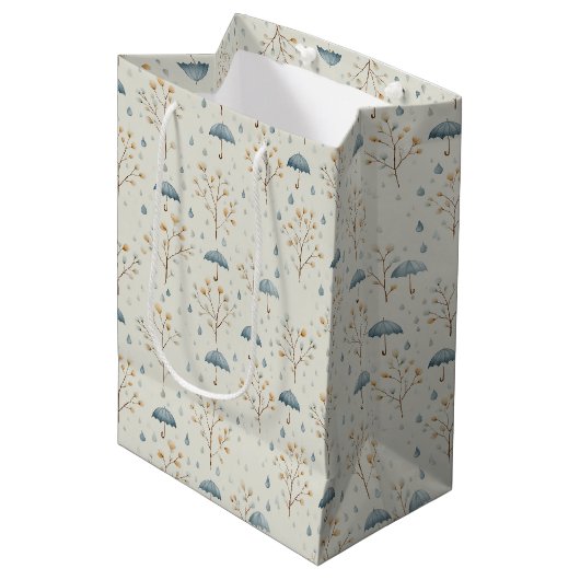 Serene Regentuin Bloemmotief (10) Medium Cadeauzakje (Voorkant Gekanteld)