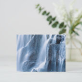 Serene Rustige Waterval Natuur Postkaart. Briefkaart (Staand voorkant)