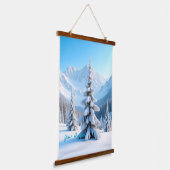 Serene Snowy Mountain Landscape & Winter Pine Tree Hangend Wandkleed (Gebogen)
