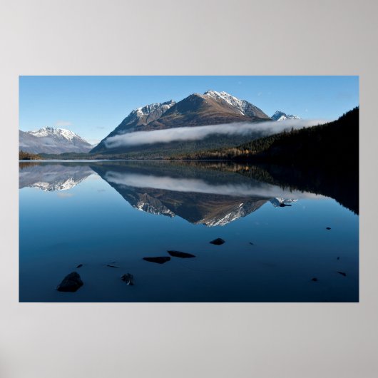 Serene Trail Lake Poster (Voorkant)