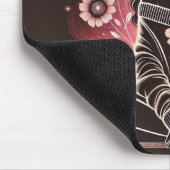 Serene vrouw in een kosmische bloemendroom muismat (Hoek)