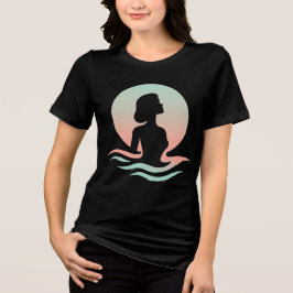 Serene Vrouw Silhouet in Pastelgolven Tri-Blend Shirt