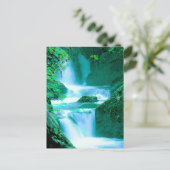 Serene Waterfall in Blue en Green Briefkaart (Staand voorkant)