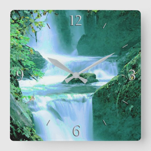 Serene Waterfall in Blue en Green Vierkante Klok (Voorkant)