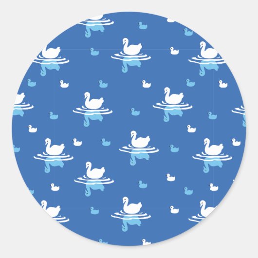 Serene Waters - Speels Swan Lake Pattern Design Ronde Sticker (Voorkant)
