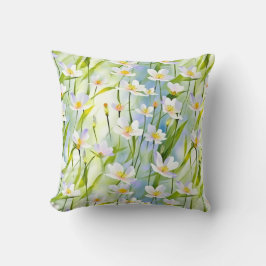 Serene Wildflower   Kussen