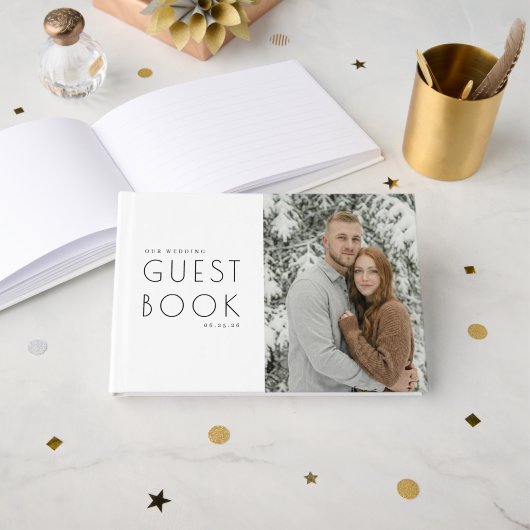 Serene Witte Winter Portret Gastenboek (Voorkant open)