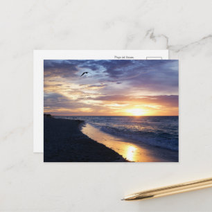 Serene zonsopgang op een Mexicaans strand Briefkaart
