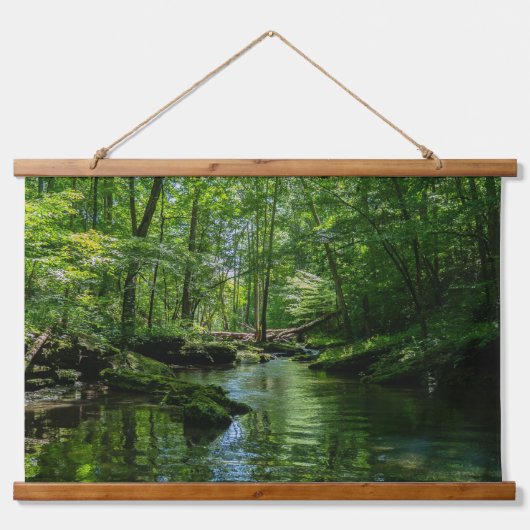 Sereniteit in het bos hangend wandkleed (Voorkant)