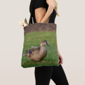 Sereniteit in het gras tote bag (Dichtbij)