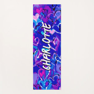 Serenity in Motion: Graffiti Harten Levendig Blauw Yogamat