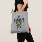Serenity Turtle Chakras Tote Bag (Dichtbij)