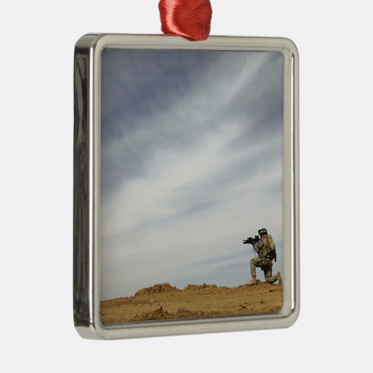 Sergeant biedt veiligheid metalen ornament (Rechts)