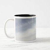 Sergeant biedt veiligheid tweekleurige koffiemok (Links)