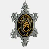 Sergeant der Eerste Klasse E-6 Tin Sneeuwvlok Ornament (Links)