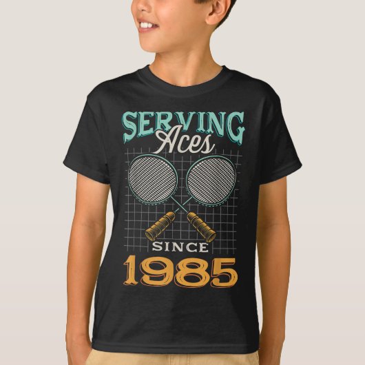 Serving Aces Sinds 1985 Badminton Lover 40e Geboor T-shirt (Voorkant)